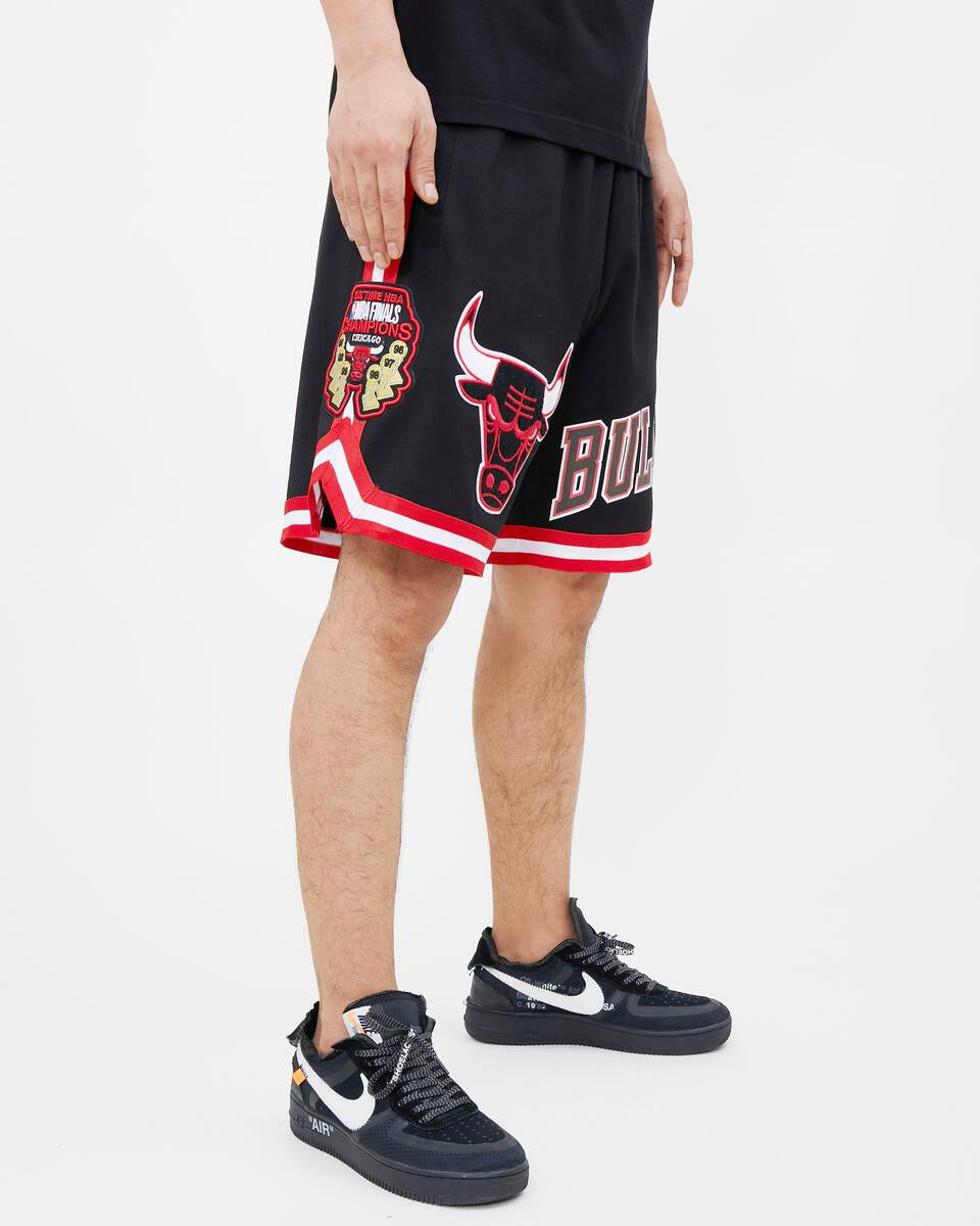 Chicago Bulls Logo Pro Team Black Shorts product image 1, provided for visual reference and product detail review