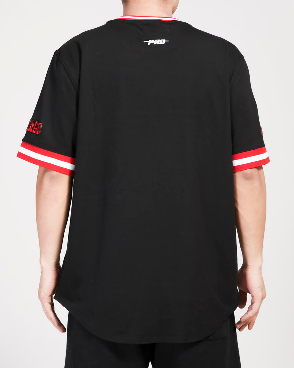 Chicago Blackhawks Retro Classic Black Pro Standard T-Shirt product image 4, provided for visual reference and product