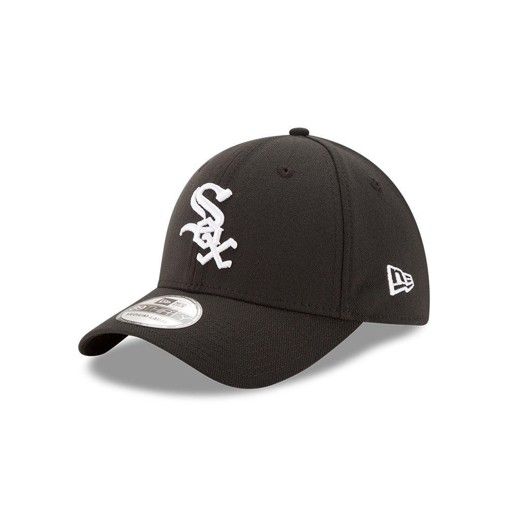 Chicago White Sox New Era 39THIRTY Black Flex Fit Hat product image 3, provided for visual reference and product detail
