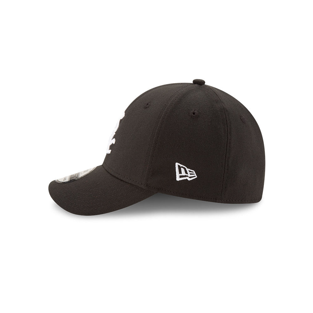 Chicago White Sox New Era 39THIRTY Black Flex Fit Hat product image 5, provided for visual reference and product detail
