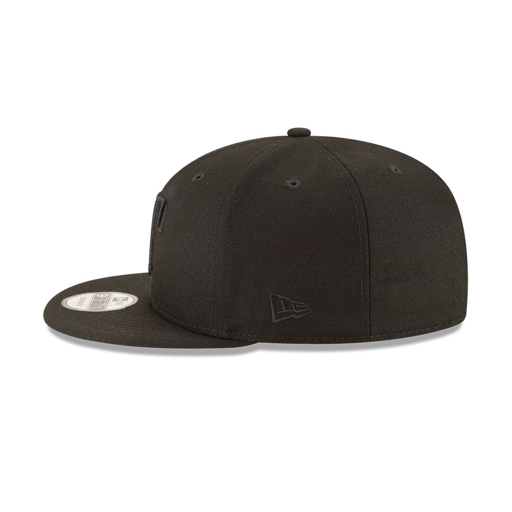 Texas Rangers Black on Black New Era 9FIFTY Snapback Hat product image 5, provided for visual reference and product detail