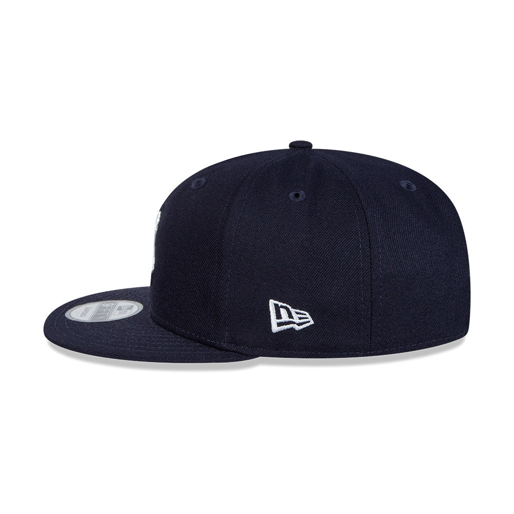New York Yankees New Era Navy 9FIFTY Snapback Hat product image 4, provided for visual reference and product detail review