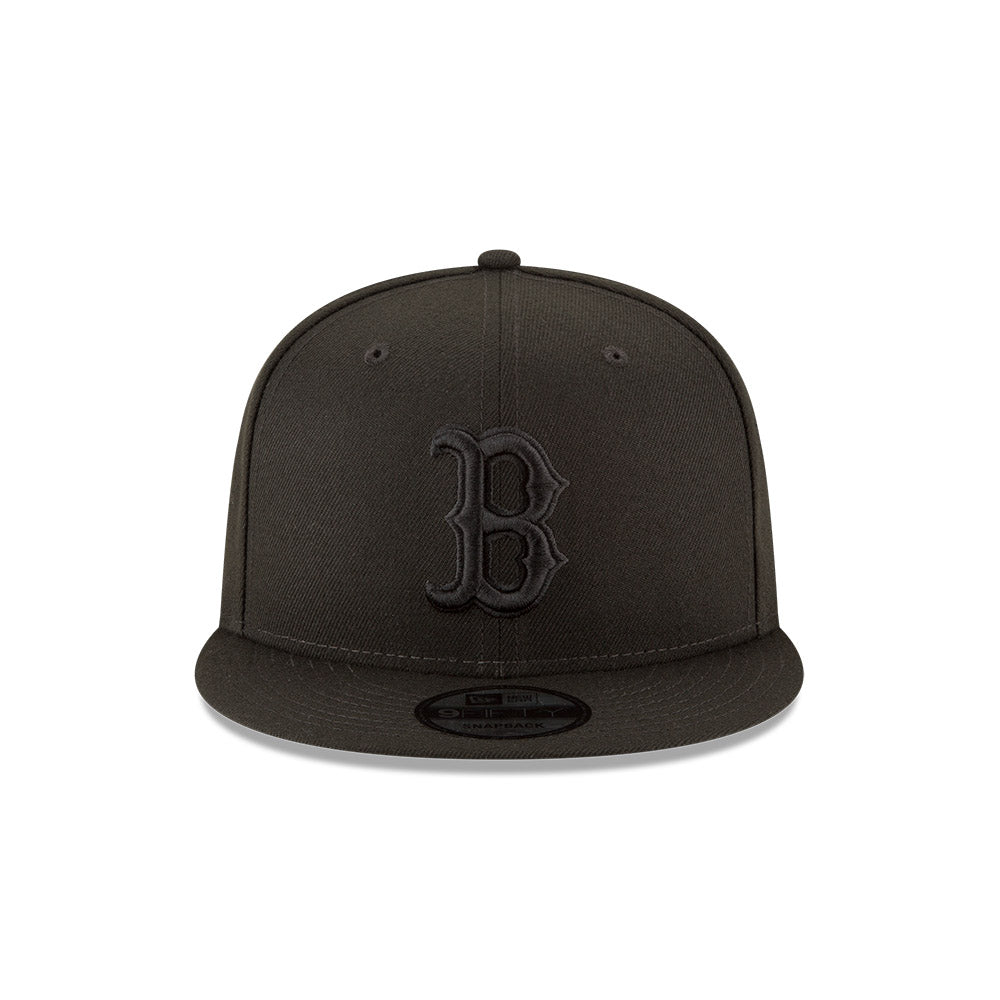 Boston Red Sox New Era Black on Black 9FIFTY Snapback Hat product image 2, provided for visual reference and product detail