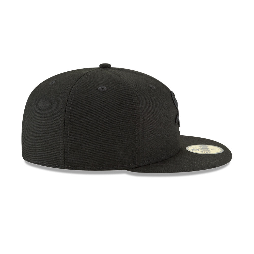 Chicago White Sox New Era Pitch Black 59FIFTY Fitted Hat product image 4, provided for visual reference and product detail