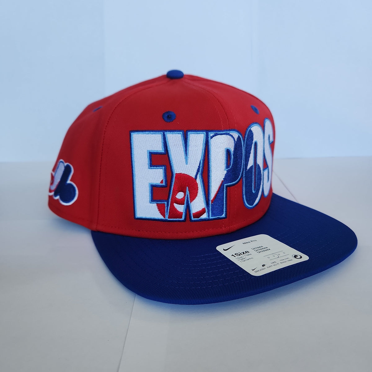 Montreal Expos MLB Nike Men Red Cooperstown Pro Flat Brim Snapback product image 7, provided for visual reference and