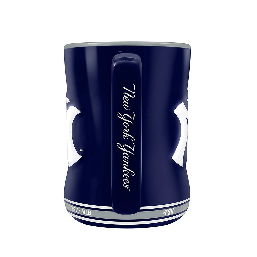 New York Yankees MLB Inglasco 14oz Team Crest Sculpted Mug product image 2, provided for visual reference and product detail