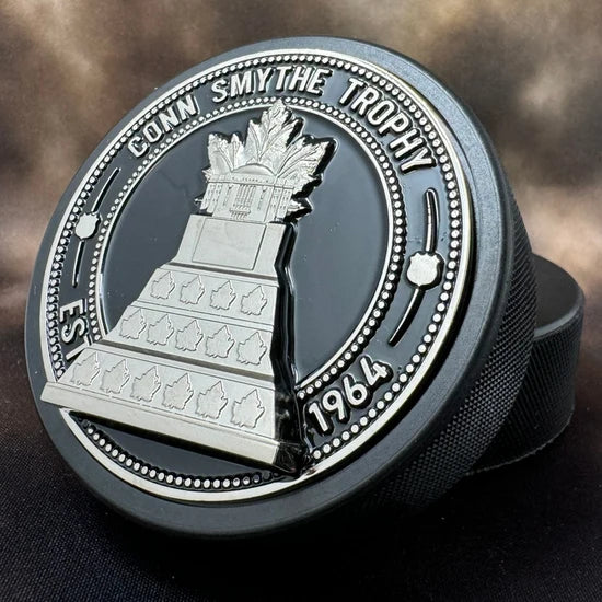 NHL Conn Smythe Ultra 3D Trophy Silver Medallion Hockey Puck product image 3, provided for visual reference and product