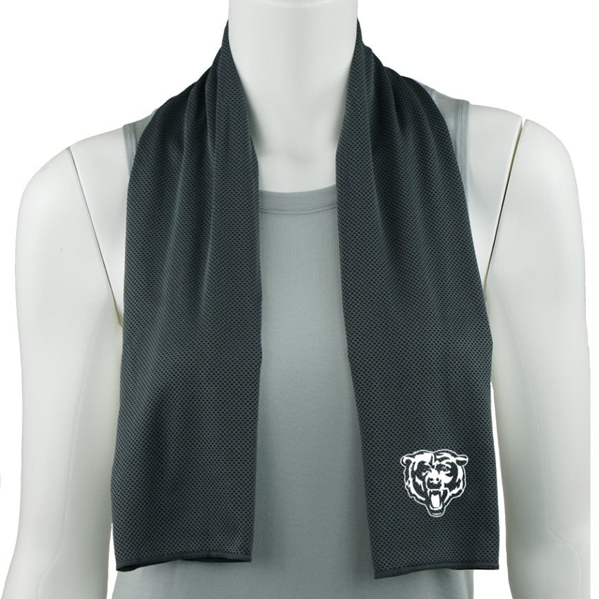 Chicago Bears Northwest Cooling Towel product image 1, provided for visual reference and product detail review