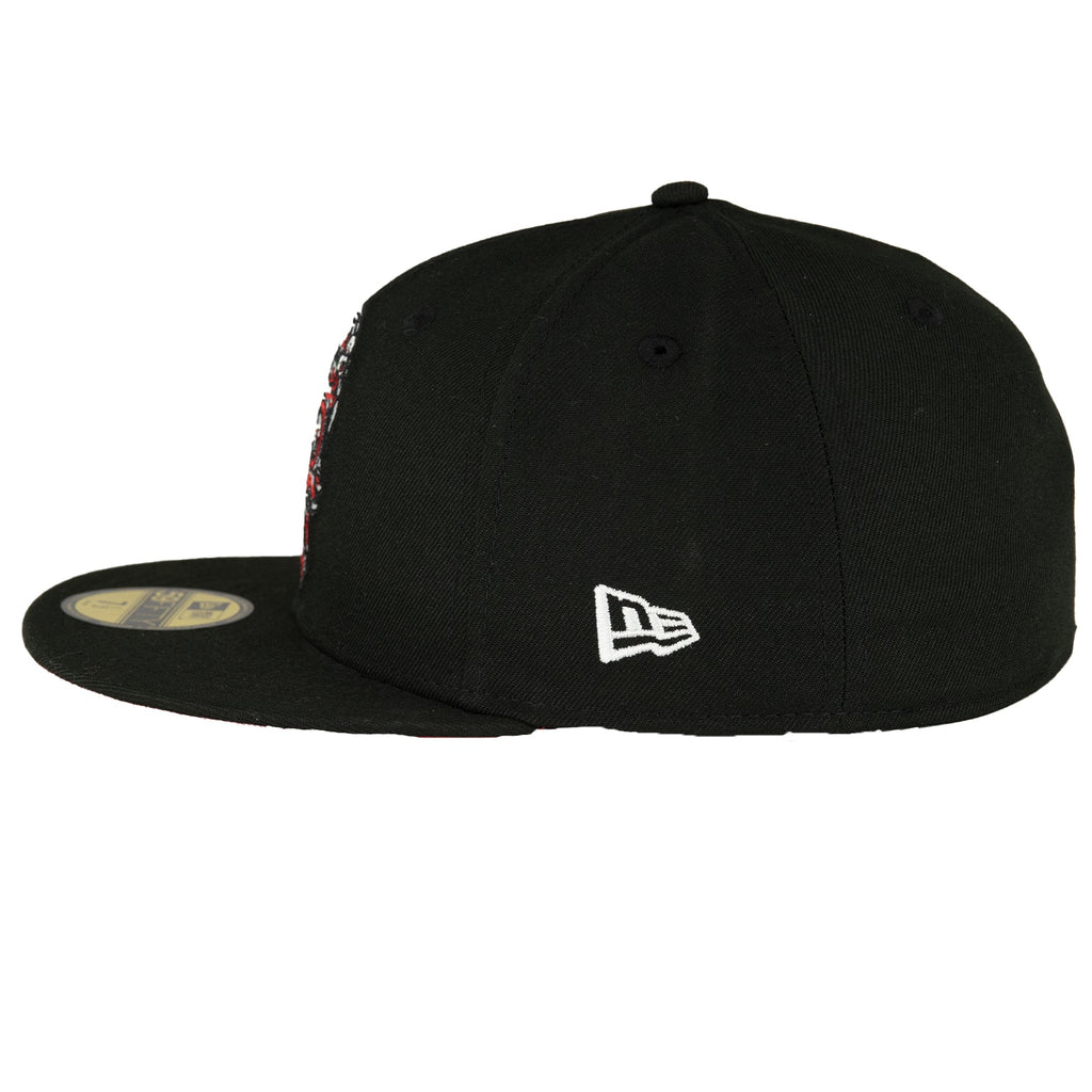 Chicago Bulls Black/Red Sugar Skull New Era 59FIFTY Fitted Hat product image 5, provided for visual reference and product