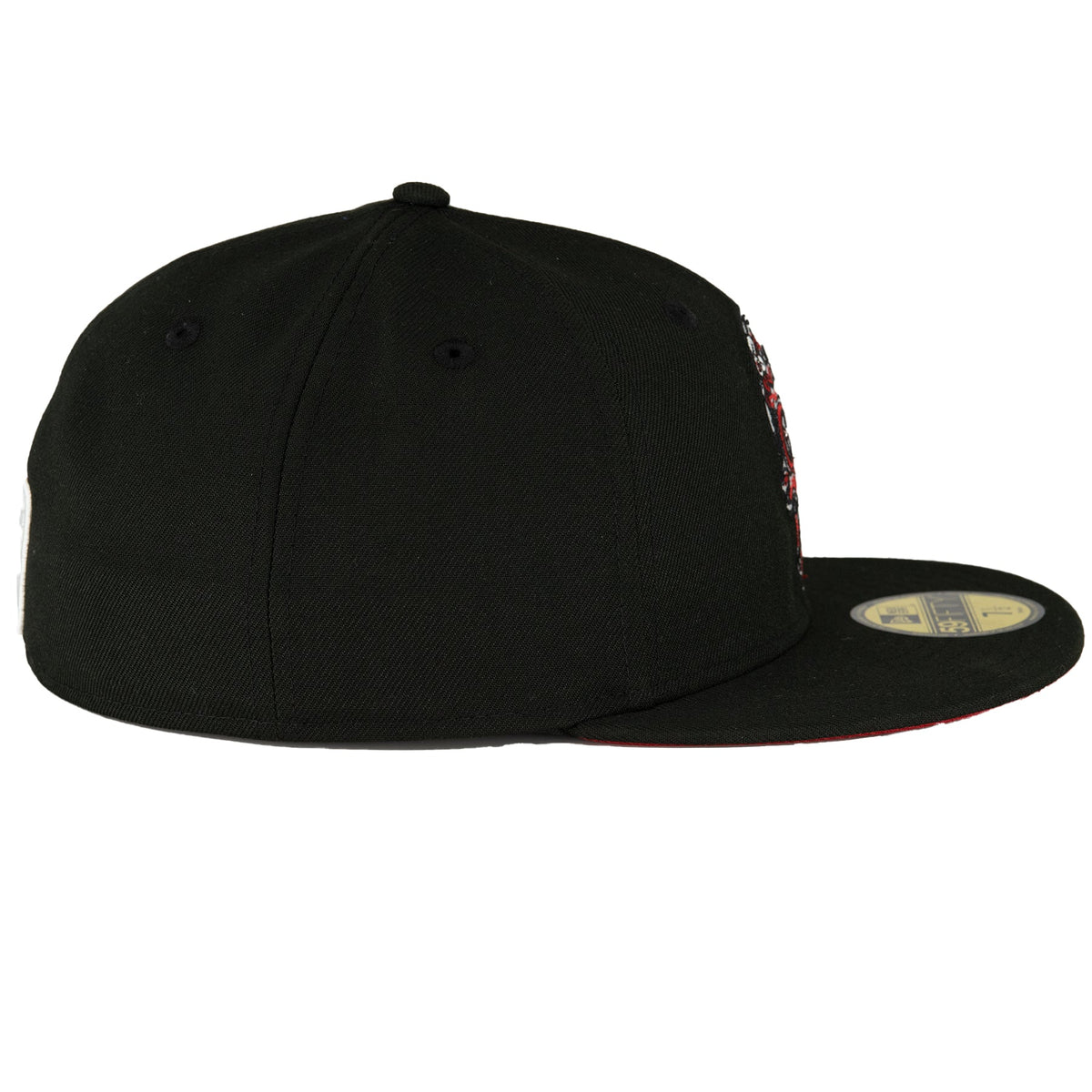 Chicago Bulls Black/Red Sugar Skull New Era 59FIFTY Fitted Hat product image 4, provided for visual reference and product