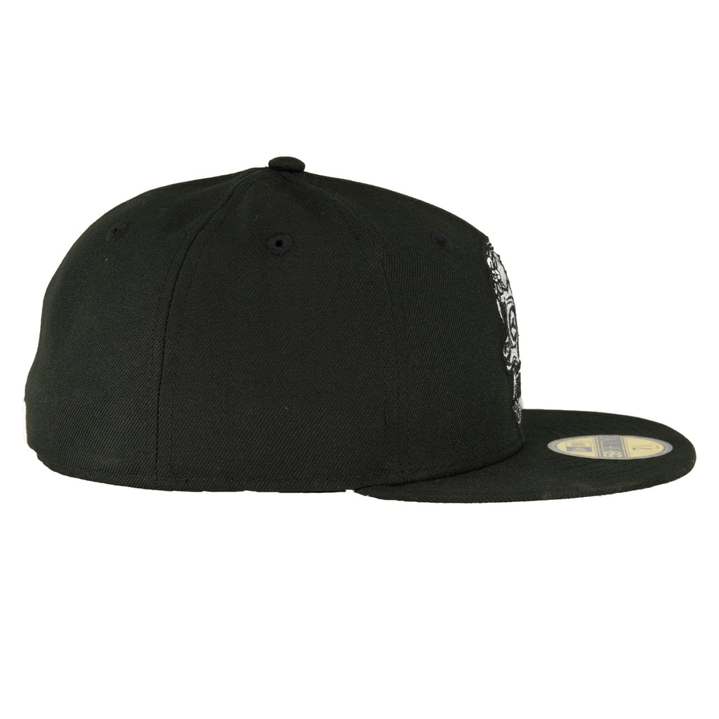 Chicago White Sox Black Sugar Skull New Era 59FIFTY Fitted Hat product image 4, provided for visual reference and product