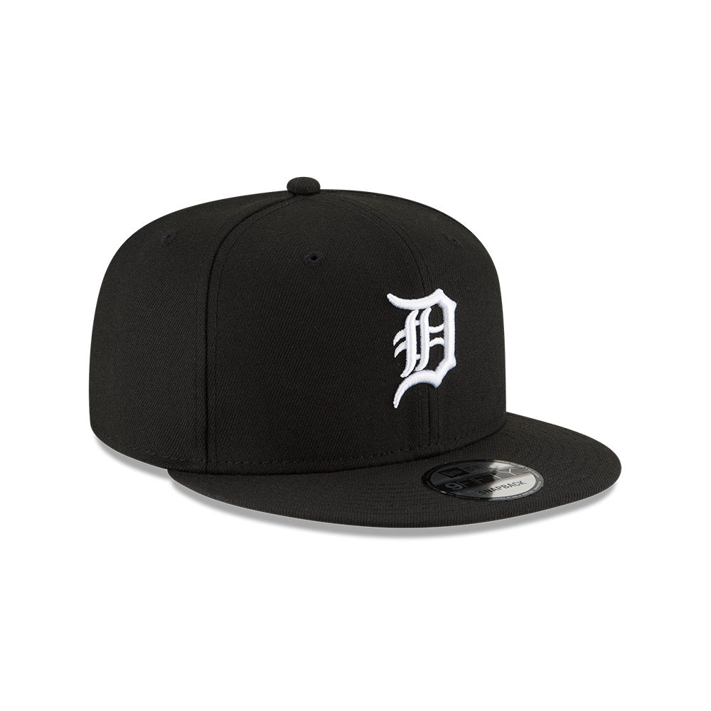 Detroit Tigers New Era 9FIFTY Black Snapback Hat product image 3, provided for visual reference and product detail review