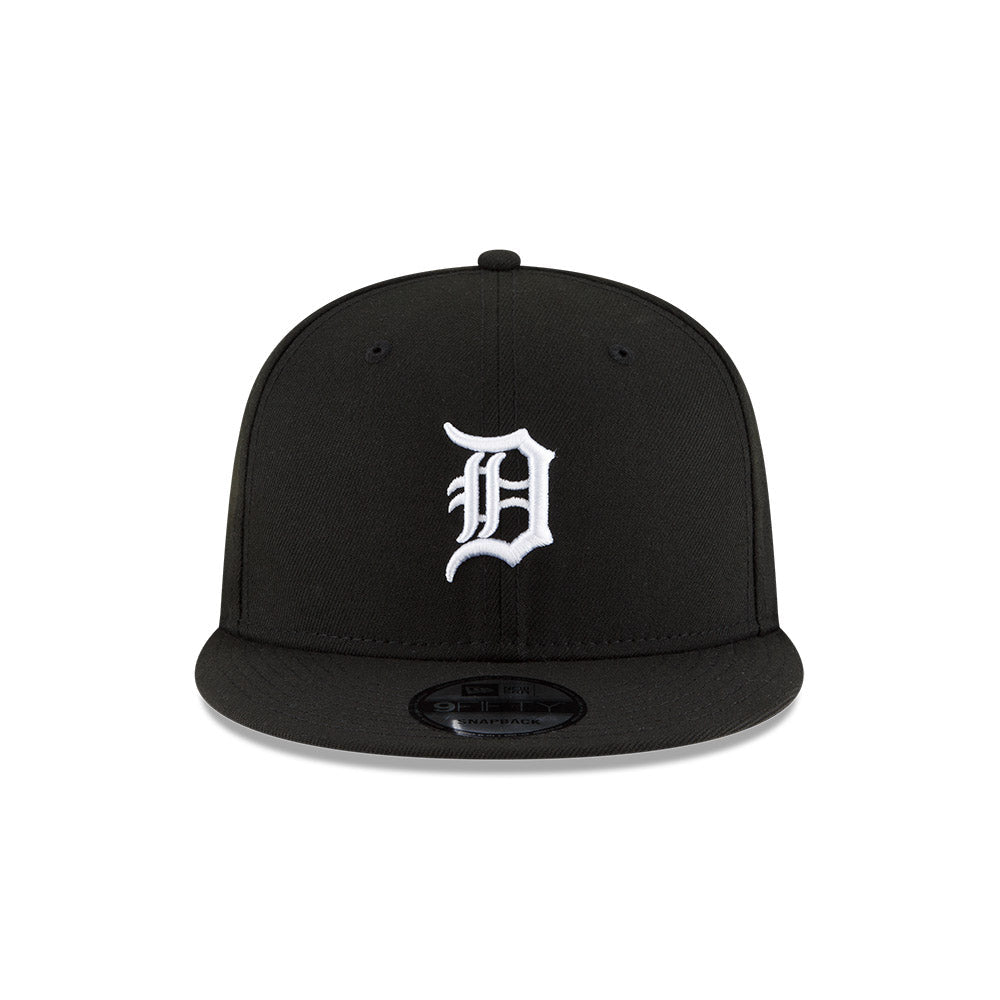 Detroit Tigers New Era 9FIFTY Black Snapback Hat product image 2, provided for visual reference and product detail review