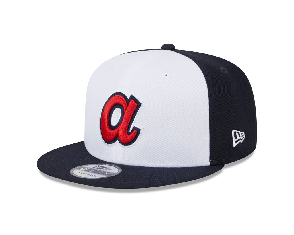Atlanta Braves MLB New Era Men White/Navy 9Fifty 2024 Batting Practice Snapback product image 1, provided for visual