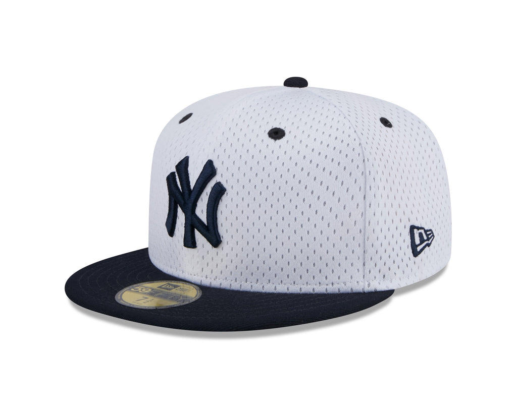 New York Yankees MLB New Era Men White 59Fifty Throwback Mesh Fitted Hat product image 3, provided for visual reference and