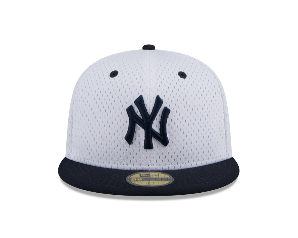New York Yankees MLB New Era Men White 59Fifty Throwback Mesh Fitted Hat product image 4, provided for visual reference and