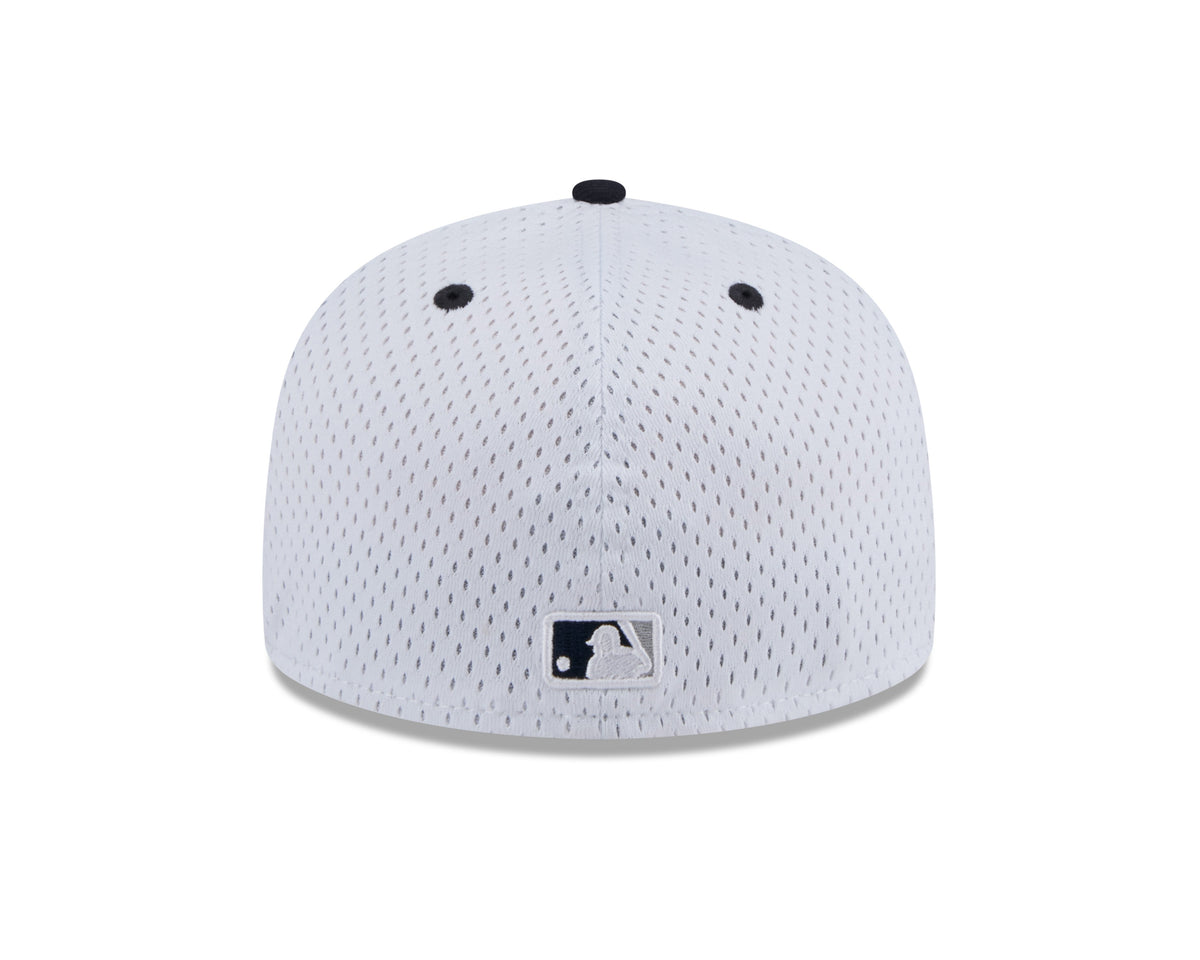 New York Yankees MLB New Era Men White 59Fifty Throwback Mesh Fitted Hat product image 2, provided for visual reference and