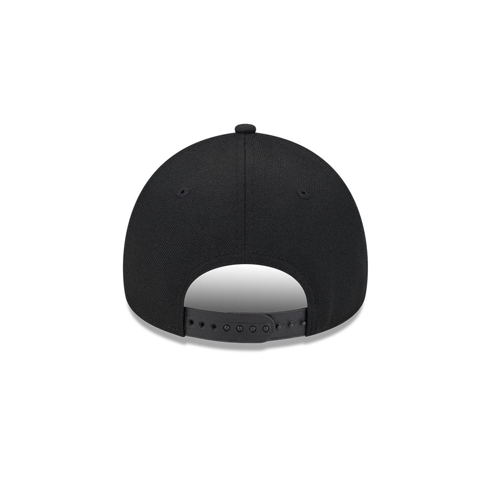 Chicago Bulls New Era 9FORTY Black A-Frame Adjustable Hat product image 6, provided for visual reference and product detail