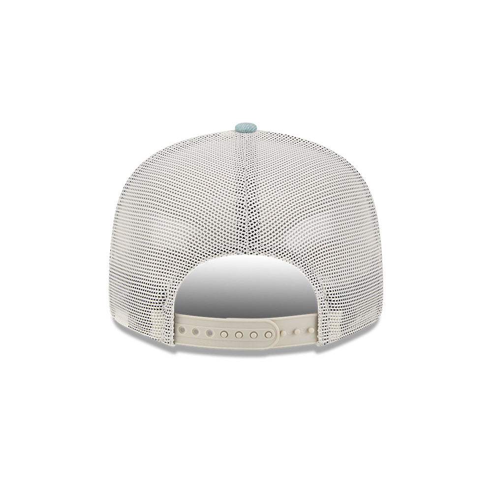 Chicago Cubs New Era Denim 9FIFTY Split Panel Meshback Trucker Hat product image 6, provided for visual reference and