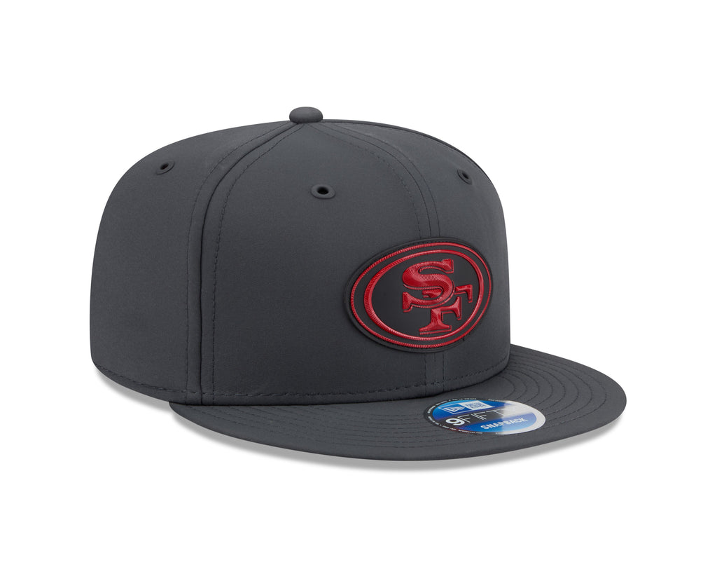 San Francisco 49ers NFL New Era Men Charcoal 9Fifty 2026 Sideline Cold Weather Snapback product image 6, provided for visual