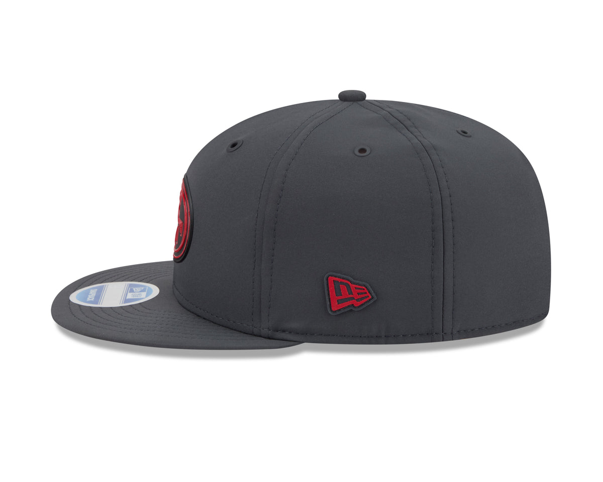 San Francisco 49ers NFL New Era Men Charcoal 9Fifty 2026 Sideline Cold Weather Snapback product image 3, provided for visual