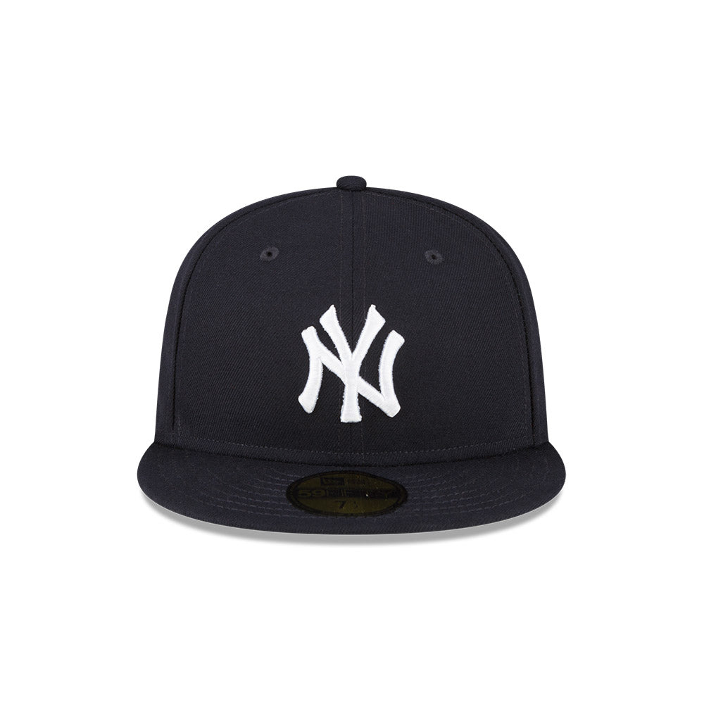 New York Yankees New Era Navy 59FIFTY Fitted Hat product image 2, provided for visual reference and product detail review