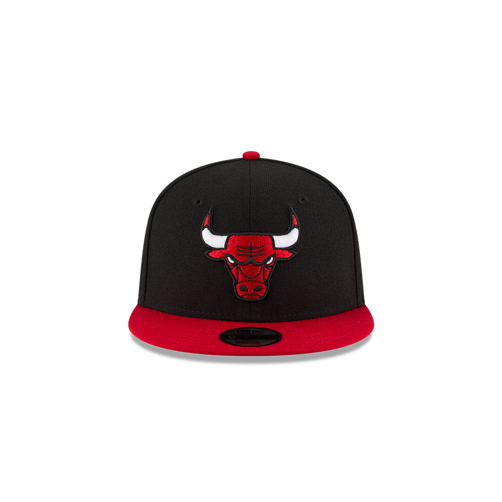 Chicago Bulls Youth Black/Red Snapback Hat product image 3, provided for visual reference and product detail review