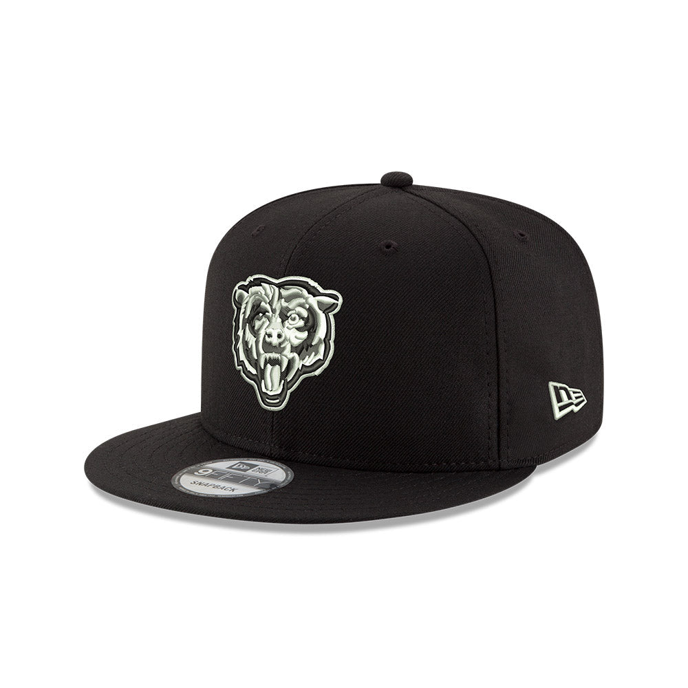 Chicago Bears New Era Black/White 9FIFTY Snapback Hat product image 3, provided for visual reference and product detail