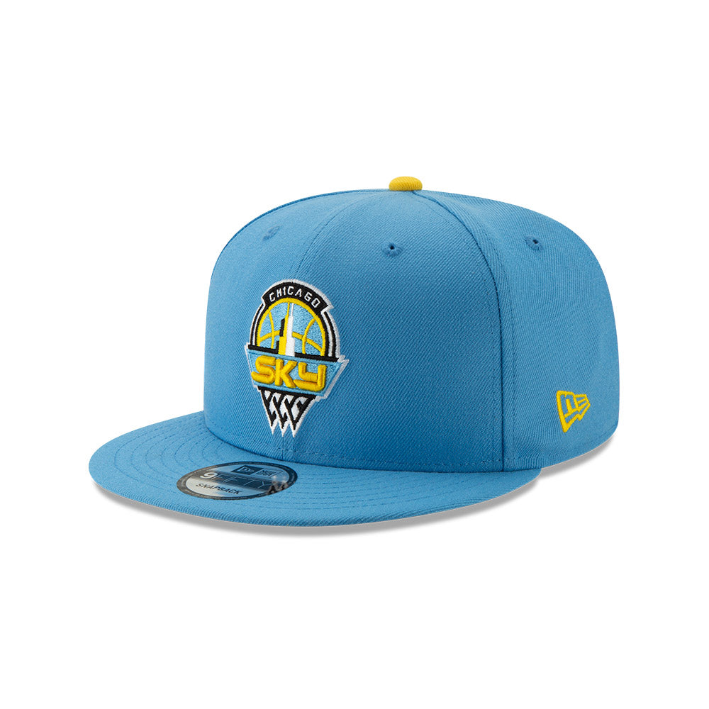 Chicago Sky Radiant Blue New Era 9FIFTY Snapback Hat product image 1, provided for visual reference and product detail review