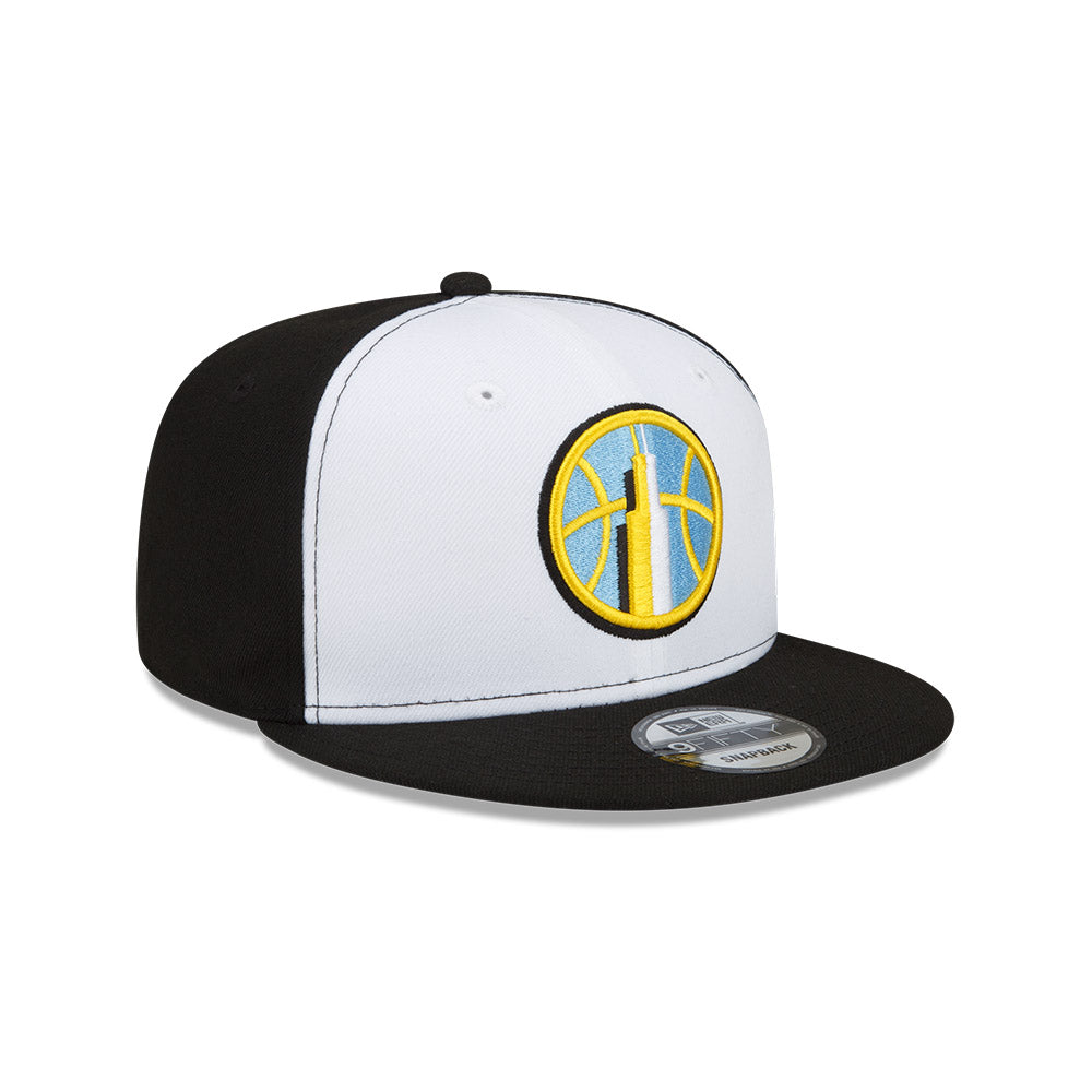 Chicago Sky White Black Snapback product image 2, provided for visual reference and product detail review