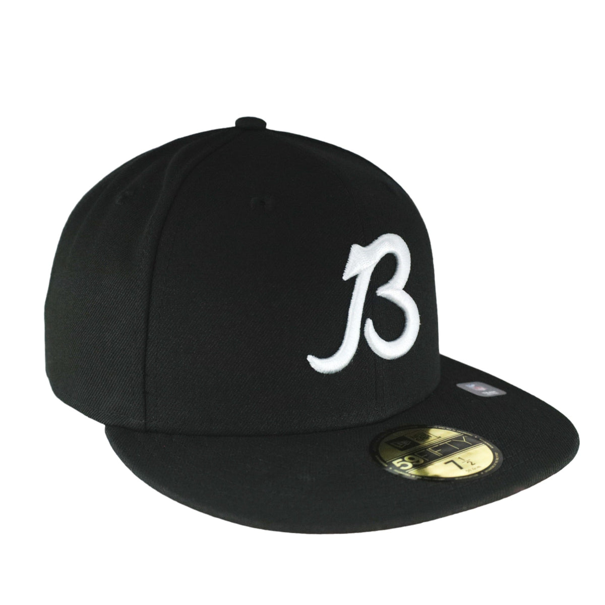 Chicago Bears New Era 59FIFTY Black/White B Fitted Hat product image 1, provided for visual reference and product detail