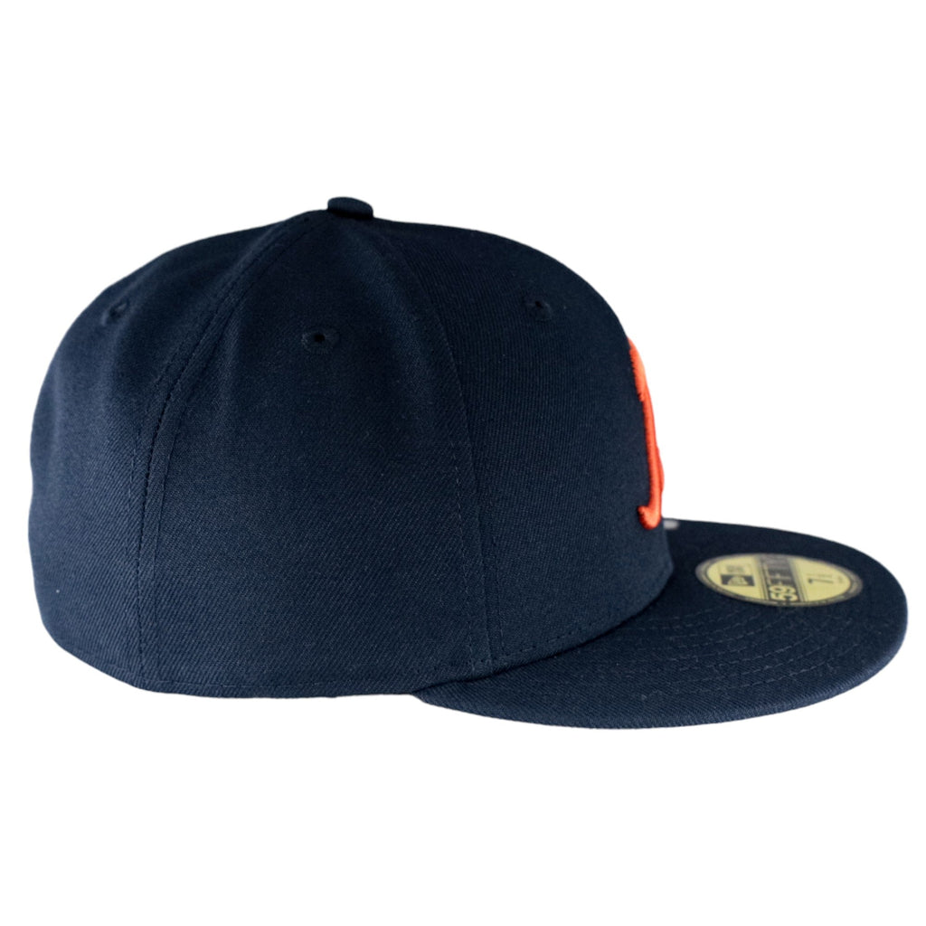 Chicago Bears New Era 59FIFTY Navy B Fitted Hat product image 4, provided for visual reference and product detail review