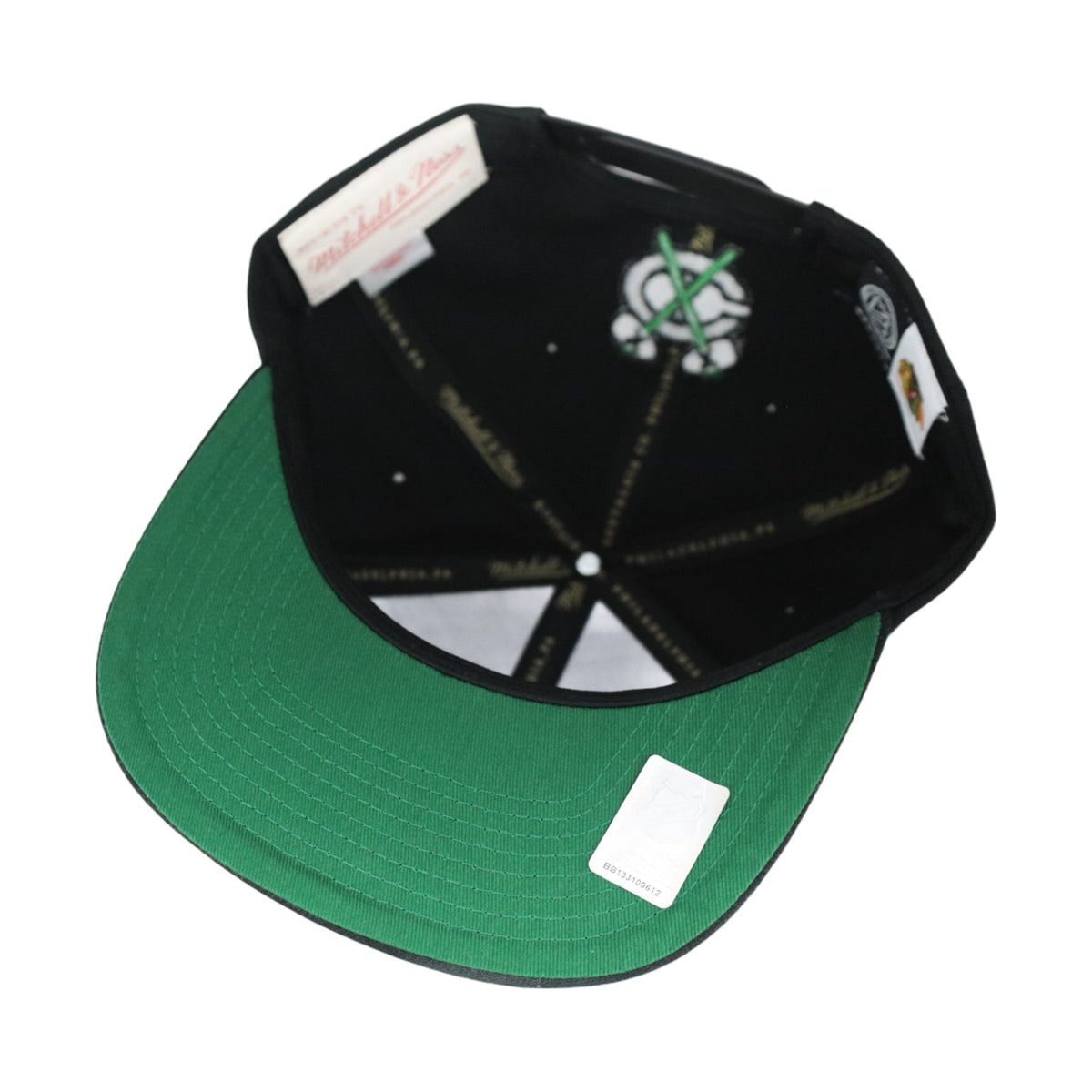 Chicago Blackhawks Blackout Mitchell & Ness Snapback Hat product image 7, provided for visual reference and product detail