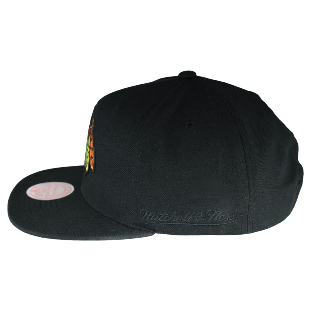 Chicago Blackhawks Blackout Mitchell & Ness Snapback Hat product image 5, provided for visual reference and product detail