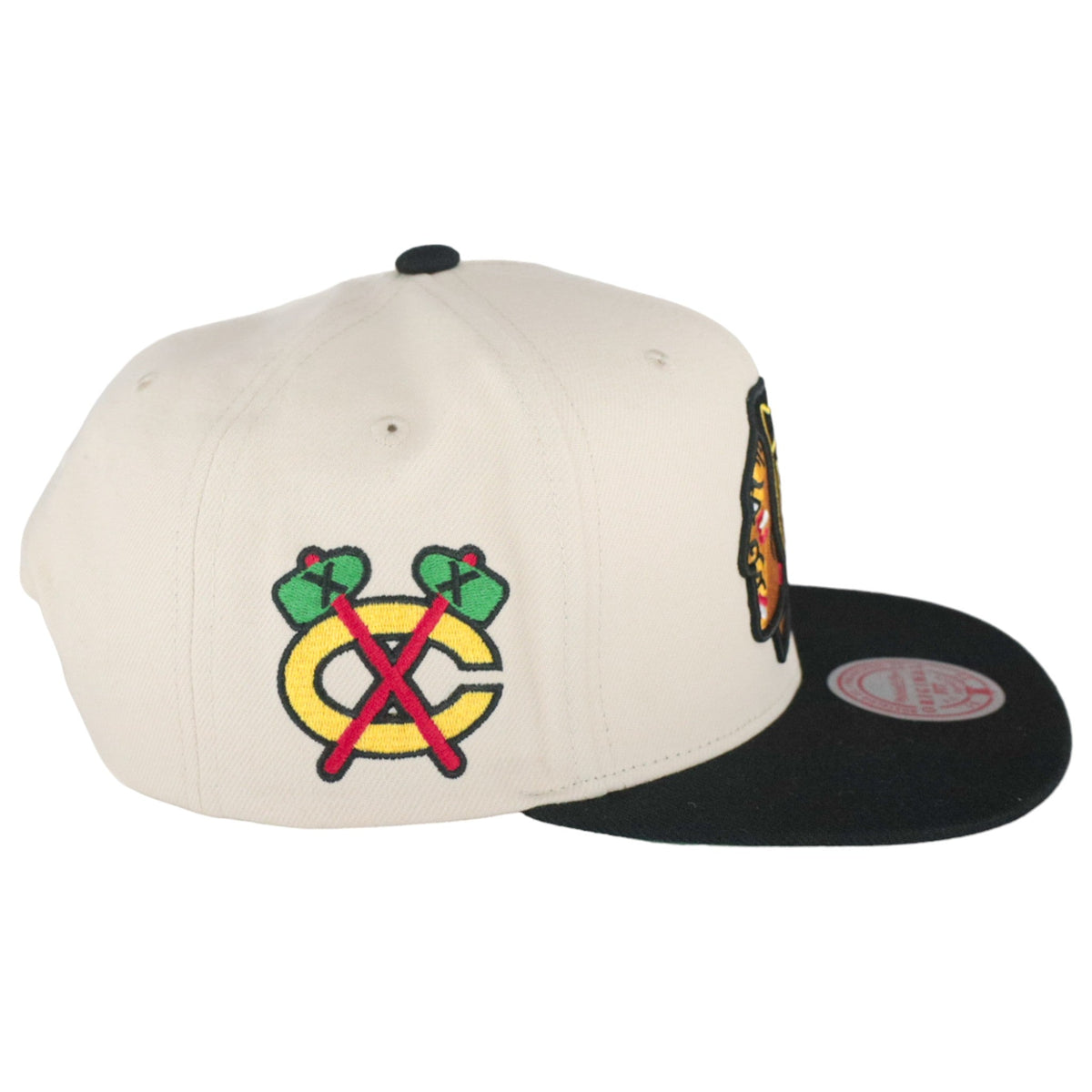 Chicago Blackhawks Cream Mitchell & Ness Snapback Hat product image 4, provided for visual reference and product detail