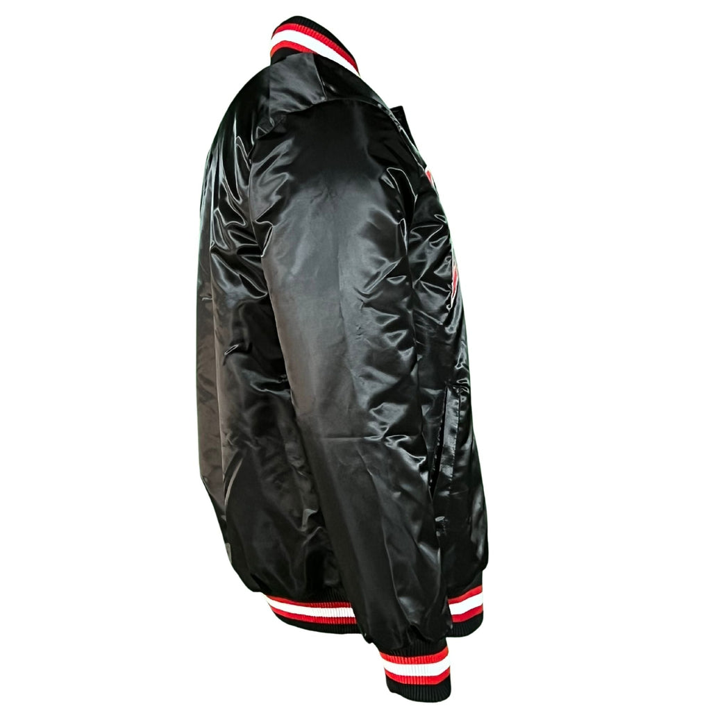 Chicago Bulls Black Vintage Starter Jacket product image 4, provided for visual reference and product detail review