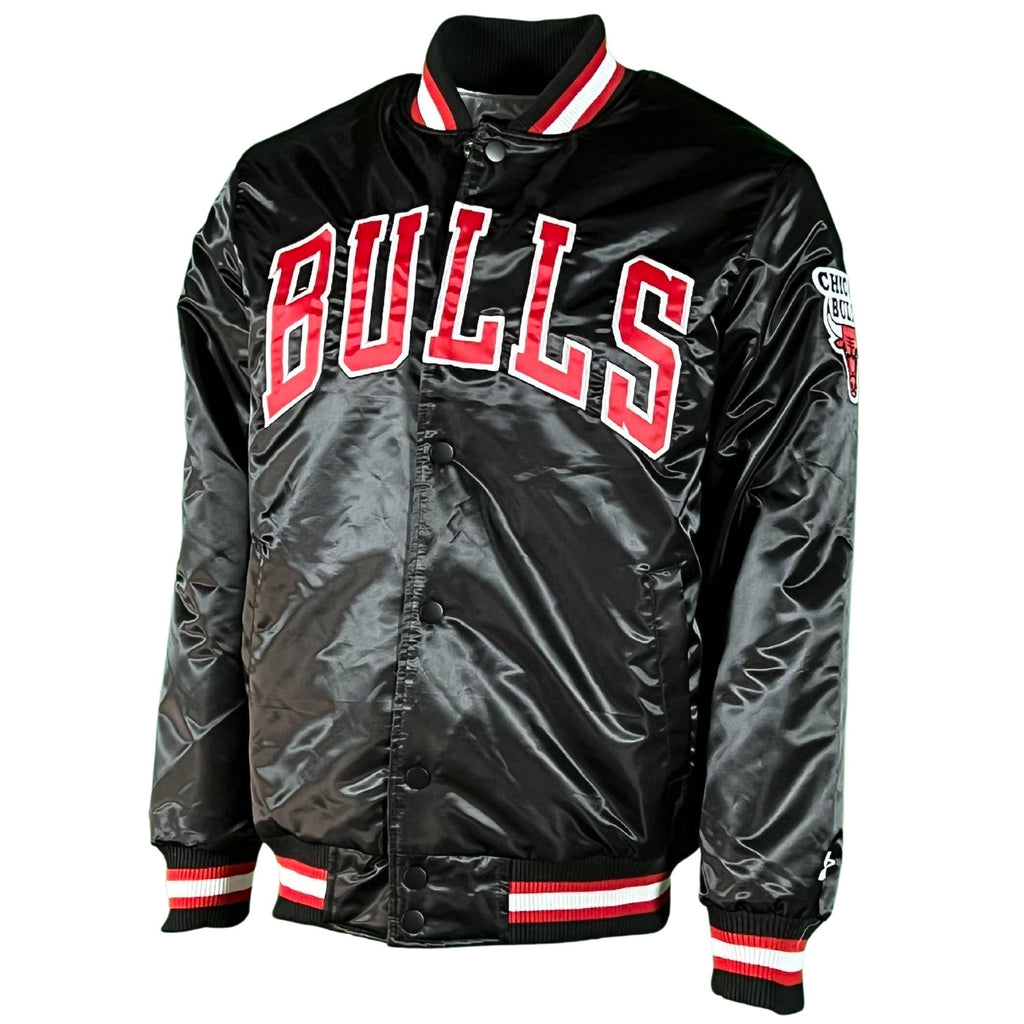 Chicago Bulls Black Vintage Starter Jacket product image 1, provided for visual reference and product detail review