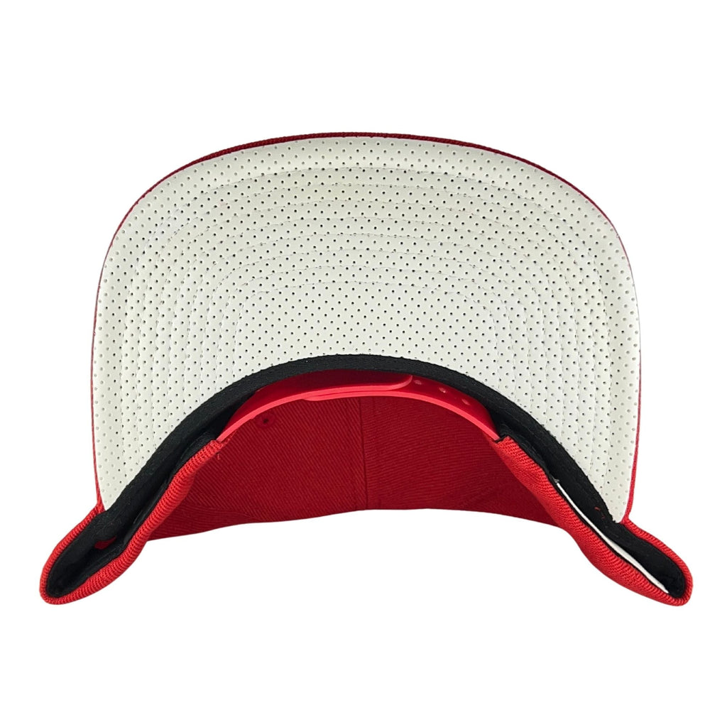 Chicago Bulls Red 1991 NBA World Champions Snapback Hat product image 7, provided for visual reference and product detail