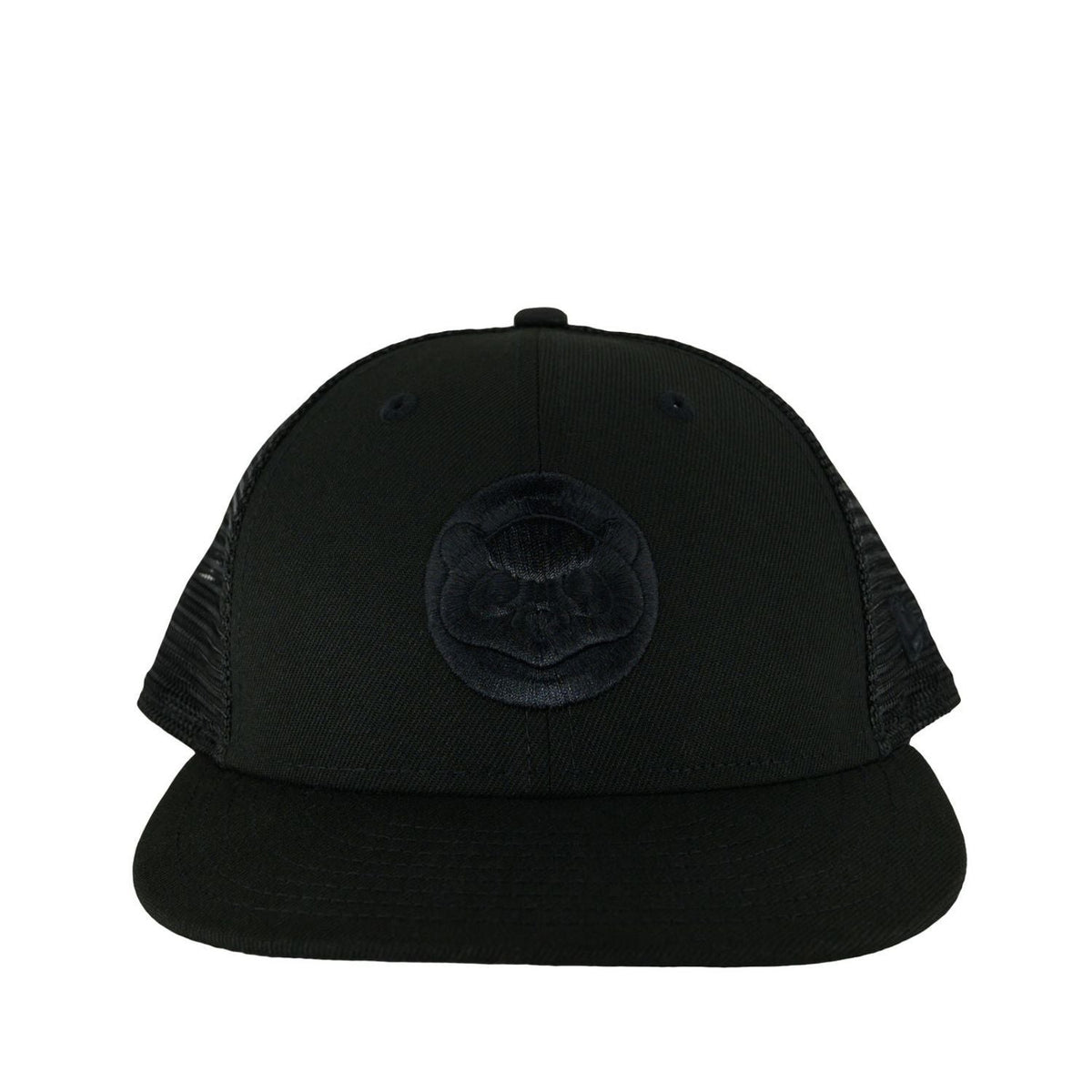 Chicago Cubs Black '84 New Era 9FIFTY Low Profile Mesh Back Hat product image 2, provided for visual reference and product