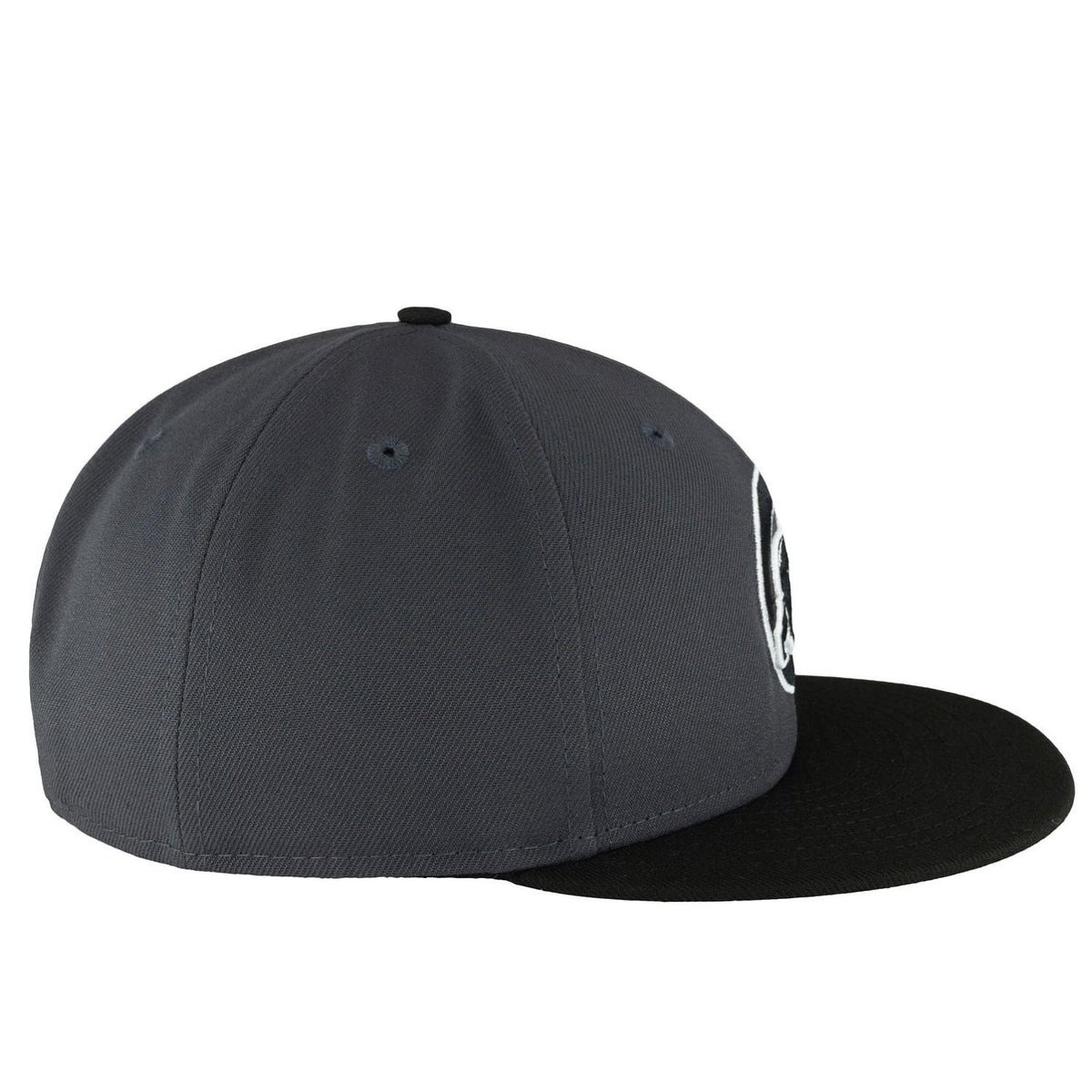 Chicago Cubs Graphite/Black New Era 9FIFTY Snapback Hat product image 4, provided for visual reference and product detail