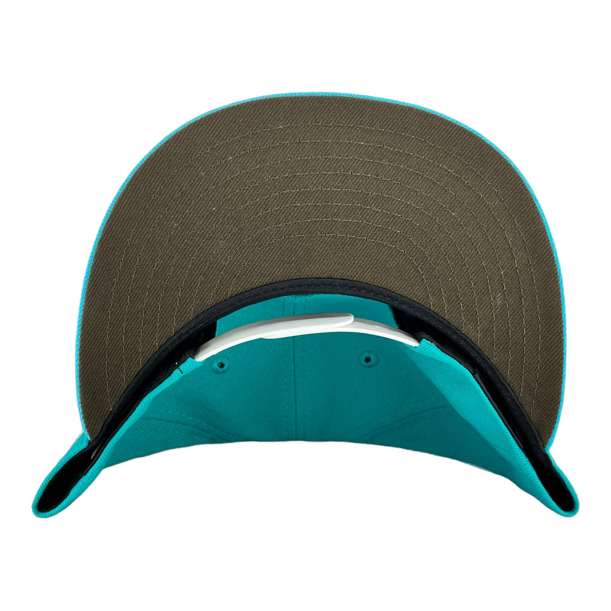 Chicago Cubs Teal/Pink New Era Low Profile 9FIFTY Snapback Hat product image 7, provided for visual reference and product