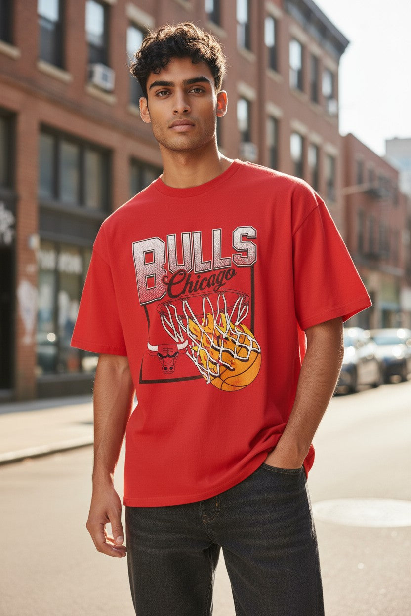 Chicago Bulls Fanatics Red 90's T-Shirt product image 1, provided for visual reference and product detail review