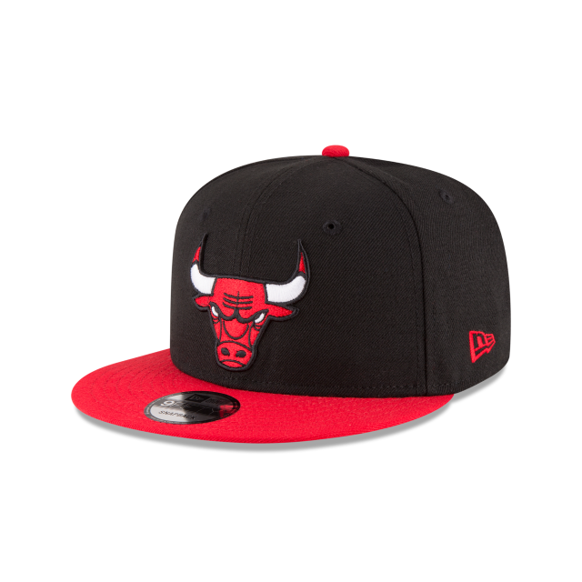 Chicago Bulls NBA New Era Men Black/Red 9Fifty Two Tone Snapback product image 1, provided for visual reference and product