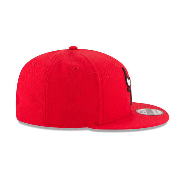 Chicago Bulls NBA New Era Men Red 9Fifty Basic Snapback product image 6, provided for visual reference and product detail