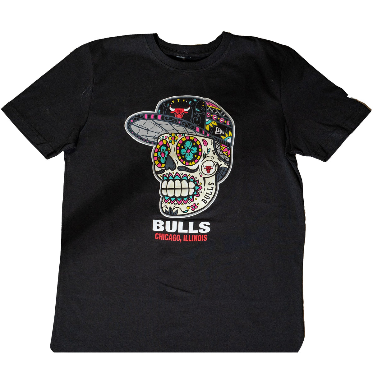 Chicago Bulls New Era Sugar Skull Black T-Shirt product image 1, provided for visual reference and product detail review