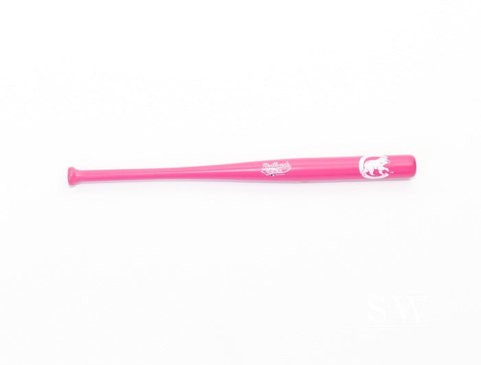 Chicago Cubs 18 inch Pink Wooden Mini Bat product image 1, provided for visual reference and product detail review