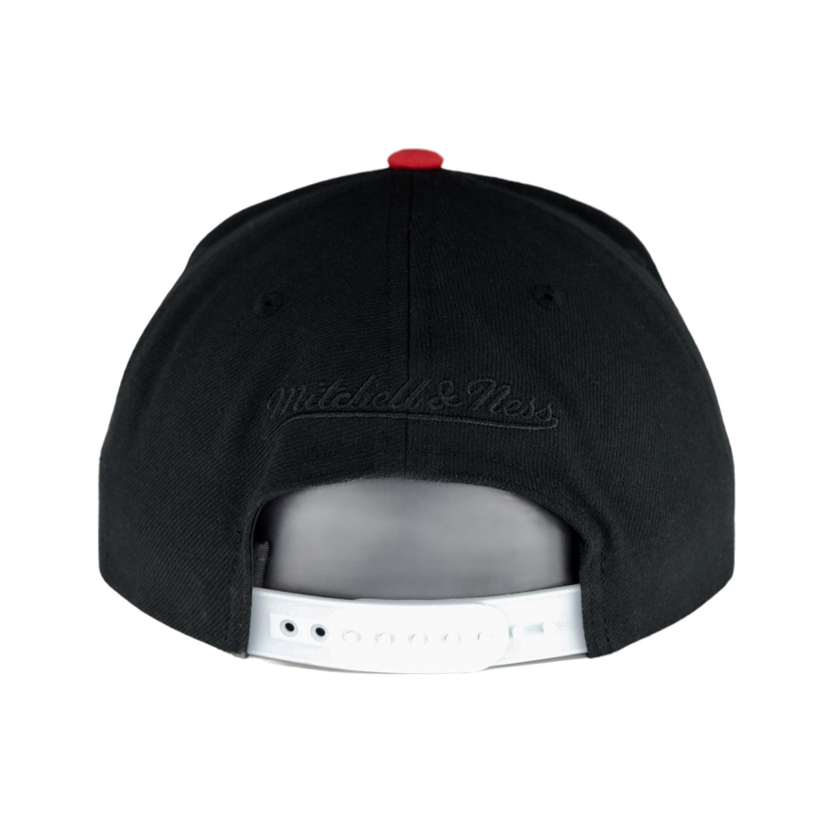 Chicago Blackhawks Black/Red Mitchell & Ness Snapback Hat product image 6, provided for visual reference and product detail