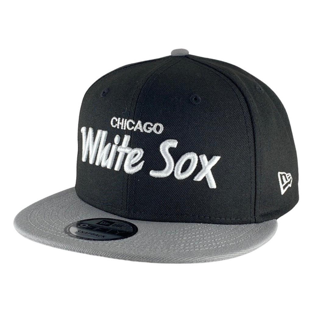 Chicago White Sox Black/Grey Chase Script Snapback Hat product image 1, provided for visual reference and product detail
