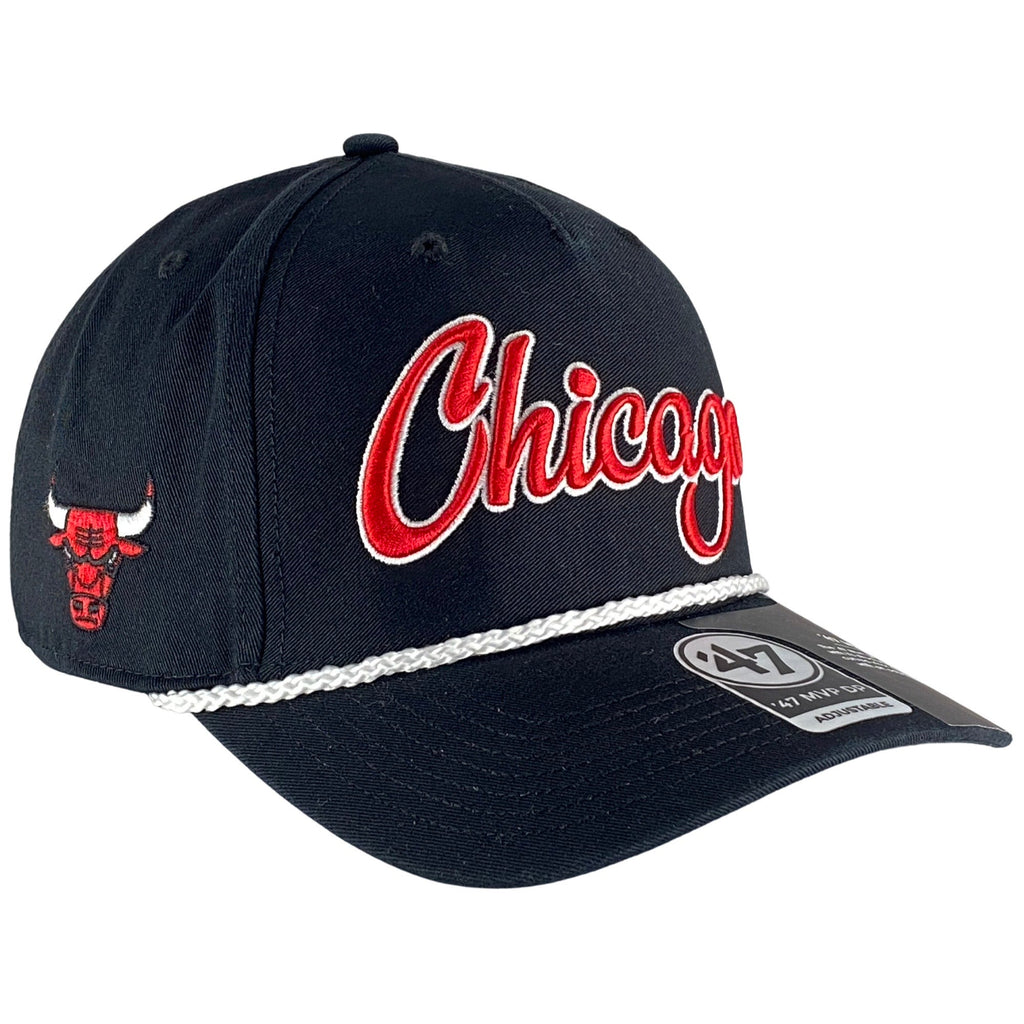 Chicago Bulls Black Overhand Rope Script Snapback Hat product image 1, provided for visual reference and product detail