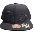 New York Yankees MLB Mitchell & Ness Men Black Blacked Out Snapback Hat product image 1, provided for visual reference and